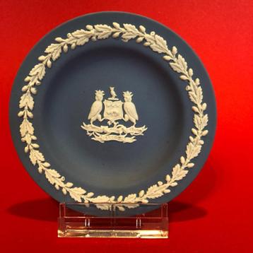 Wedgwood Jasperware schoteltje Rege et Lege Leeds beschikbaar voor biedingen