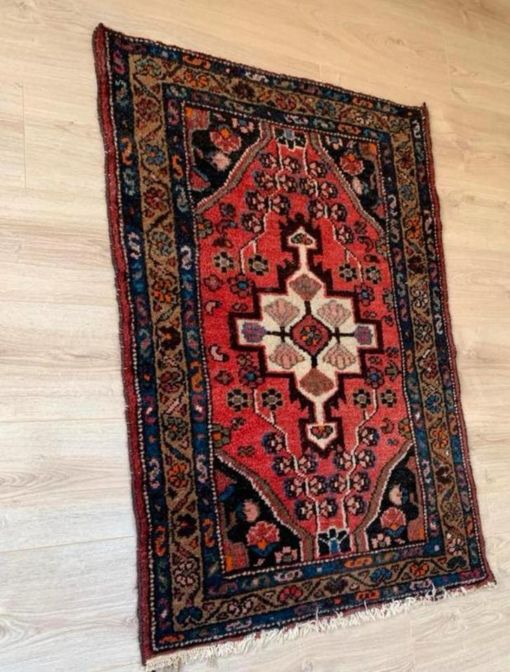 Vintage Perzisch tapijt, rood/zwart, Huis en Inrichting, Stoffering | Tapijten en Kleden, Gebruikt, 50 tot 100 cm, 100 tot 150 cm