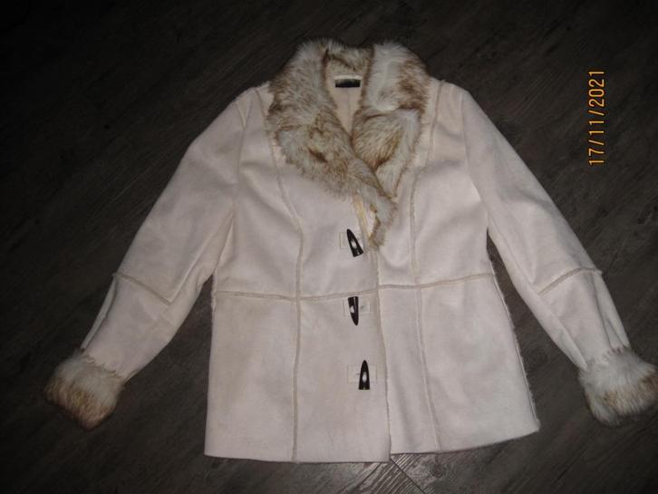 BPC Collection offwhite houtje touwtje jas maat 46, Kleding | Dames, Jassen | Winter, Gedragen, Maat 46/48 (XL) of groter, Wit