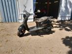 een snorscooter bj 2018, Fietsen en Brommers, Scooters | Overige merken, Ophalen, Gebruikt, Benzine, Maximaal 25 km/u