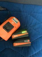 Oplader fein met 2 x Accus 3Ah, Ophalen of Verzenden, Zo goed als nieuw