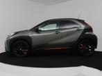Toyota Aygo X 1.0 VVT-i S-CVT Limited (bj 2022, automaat), 12 maanden, Gebruikt, 4 stoelen, Leder en Stof