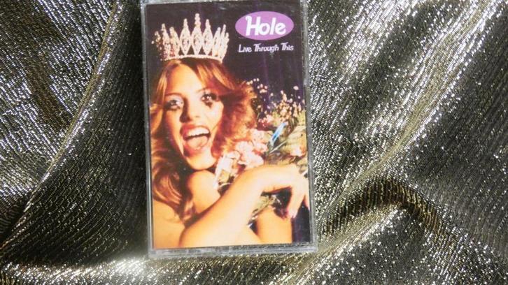 HOLE - Live Through this- Courtney Love -Cassette-USA 1994., Cd's en Dvd's, Cassettebandjes, 1 bandje, Ophalen