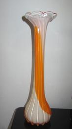 Vntage Lusaka vaas; oranje/wit, Gebruikt, Oranje, Ophalen of Verzenden, Glas