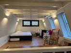 Bed met lattenbodem en matras, Ophalen, Gebruikt, Zwart, Tweepersoons