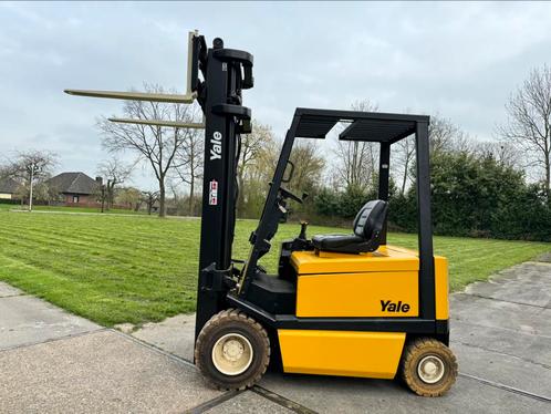 Yale 2000KG elektrische heftruck triplex freelift Sideshift, Zakelijke goederen, Machines en Bouw | Heftrucks en Intern transport