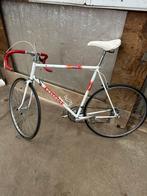 Peugeot race bicycle, Fietsen en Brommers, Fietsen | Racefietsen, Ophalen of Verzenden