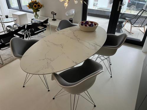 Ronde tafels. Ovalen tafels. Deens ovaal. Dekton, Cosentino, Huis en Inrichting, Tafels | Eettafels, Nieuw, Vijf personen of meer