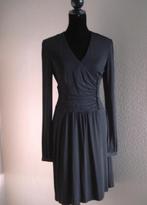 Burberry zwarte jurk maat M, Burberry, Knielengte, Maat 38/40 (M), Zo goed als nieuw