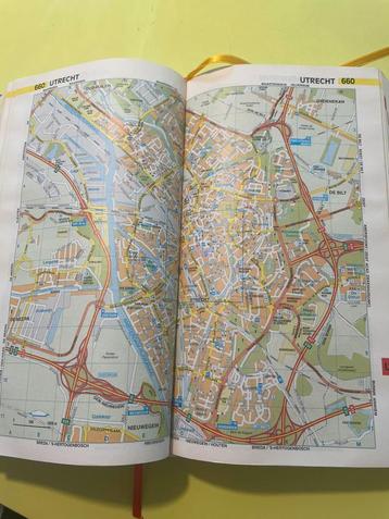 Shell stratenboek 2001/2002 beschikbaar voor biedingen