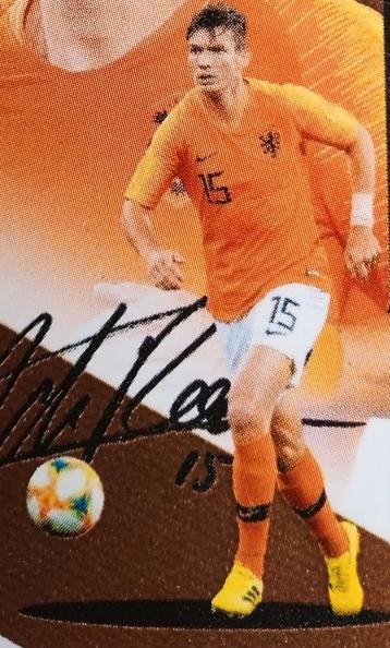 Marten de Roon sticker beschikbaar voor biedingen