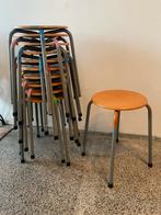 11 school krukken, Ophalen, Gebruikt, Hout