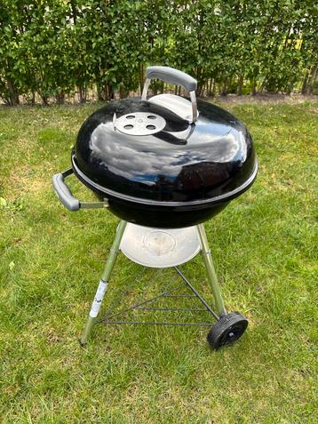 Weber Compact 47cm - Weinig Gebruikt! beschikbaar voor biedingen