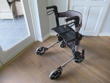 Prachtige inklapbare Multimotion Lichtgewicht rollator + tas beschikbaar voor biedingen