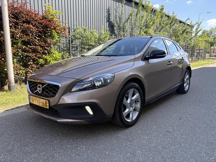Volvo V40 Cross Country 1.6 T4 Momentum / NAVI / AIRCO / CRU, Auto's, Volvo, Particulier, Te koop, V40, ABS, Airbags, Airconditioning
