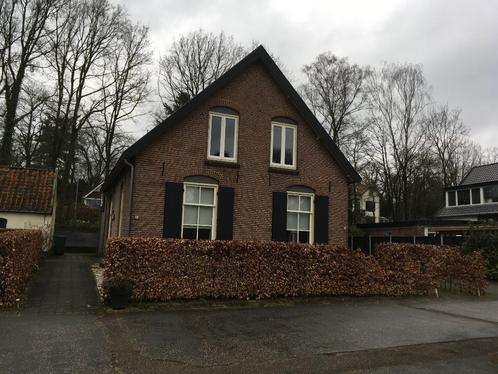 Te huur in Heelsum: Linker helft van gerenoveerde woning, Huizen en Kamers, Huizen te huur, Gelderland, Twee onder één kap, Direct bij eigenaar