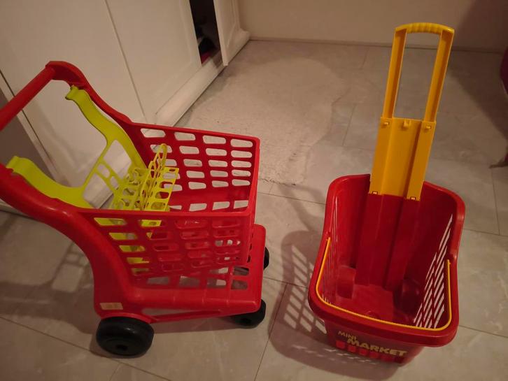 Speelgoed Winkelwagentjes - Set van 2, Kinderen en Baby's, Speelgoed | Overig, Gebruikt, Jongen of Meisje, Ophalen of Verzenden