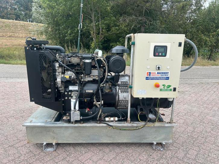 Perkins 80 kVA noodstroom aggregaat generatorset stroomgroep, Doe-het-zelf en Verbouw, Aggregaten, Zo goed als nieuw, Dieselolie