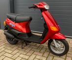 Piaggio zip type 2, Fietsen en Brommers, Scooters | Piaggio, Ophalen, Tweetakt, Gebruikt, Maximaal 45 km/u