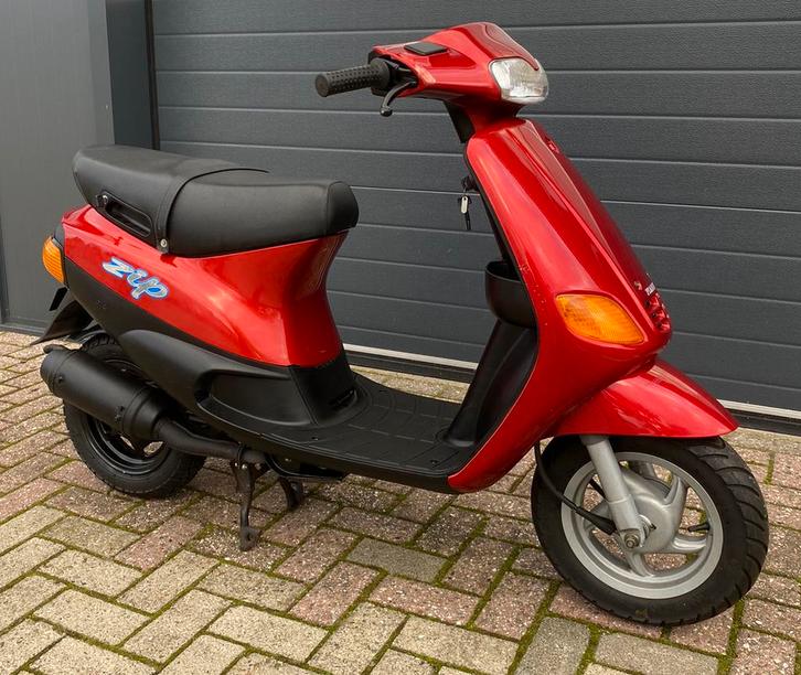 Piaggio zip type 2, Fietsen en Brommers, Scooters | Piaggio, Gebruikt, Zip, Maximaal 45 km/u, Tweetakt, Ophalen
