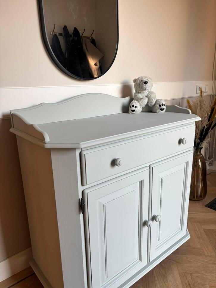 Baby commode, Kinderen en Baby's, Kinderkamer | Commodes en Kasten, Zo goed als nieuw, 90 tot 105 cm, 100 cm of meer, 50 tot 70 cm