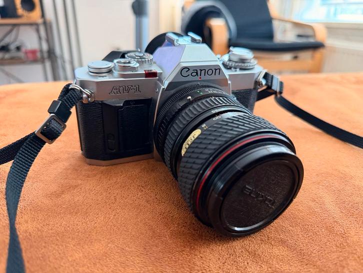 Canon AV-1 + 2 lenzen, Audio, Tv en Foto, Fotocamera's Analoog, Gebruikt, Spiegelreflex, Canon, Ophalen