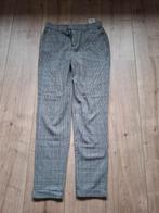 Nette broek met ruitjes motief, maat M, lengtemaat 34, Maat 38/40 (M), Ophalen of Verzenden, Zo goed als nieuw, Grijs