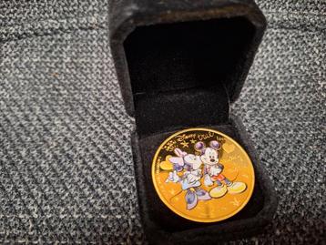 Prachtige vergulde Disney collector munt in fluwelen box  beschikbaar voor biedingen
