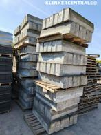 130 stuks antraciet basalt toplaag zware betonbanden 28x30x2, Bij dit product niet meer te achterhalen, Overige typen, Ophalen of Verzenden