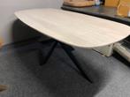Nieuwe massief eiken tafel 230x105 - matrix poot, Ophalen, 100 tot 150 cm, Eikenhout, Vijf personen of meer