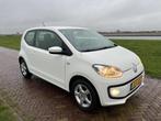 Volkswagen Up! 1.0 2014 AIRCO|NAVI|ST.VERW|NW APK, Auto's, Volkswagen, Voorwielaandrijving, Euro 5, Stof, Gebruikt