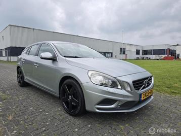 Volvo V60 1.6 T3 R-Design beschikbaar voor biedingen