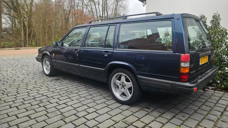 Volvo 940 2.3 IC 1997 Blauw met Polaris velgen!!, Auto's, Volvo, Benzine, Stationwagon, Handgeschakeld, Origineel Nederlands, Blauw