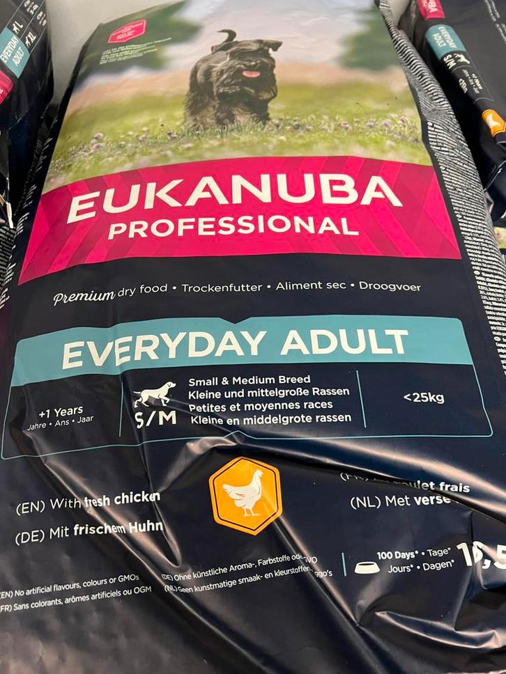 Eukanuba hondenvoer, Dieren en Toebehoren, Dierenvoeding, Hond, Ophalen