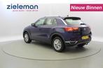 Volkswagen T-ROC 1.5 TSI Style Automaat - Trekhaak, Camera,, Auto's, Volkswagen, Euro 6, Blauw, Origineel Nederlands, Bedrijf