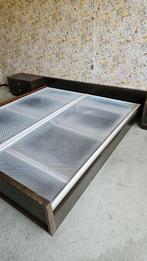 Slaapkamer compleet. Roodbruin. 2x 90x200., Huis en Inrichting, Ophalen, Gebruikt, Tweepersoons, Jaren 80