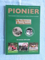 Pinonier - Oude Trekker en Motoren Vereniging 1979-2019, Ophalen of Verzenden, 20e eeuw of later, Zo goed als nieuw