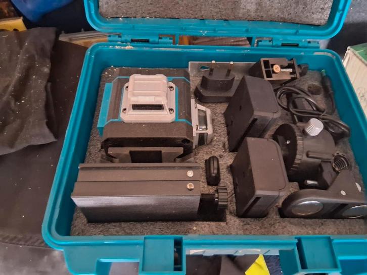 Bouwlaser met Statief & Dubbele Accu, Doe-het-zelf en Verbouw, Meetapparatuur, Ophalen of Verzenden