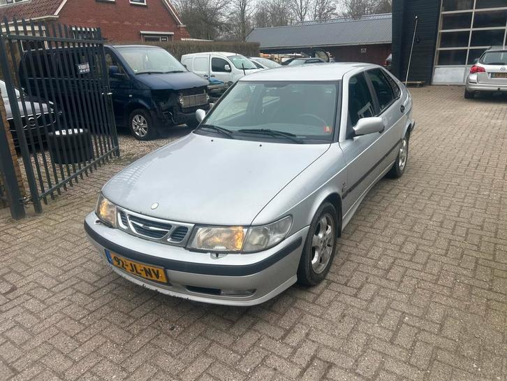 Saab 9-3 2.0T 110KW 2002 Grijs, Auto's, Saab, Bedrijf, Saab 9-3, ABS, Airbags, Airconditioning, Alarm, Boordcomputer, Climate control