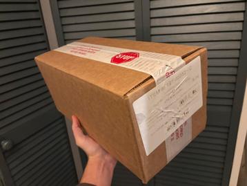 Surging Sparks Pokemon Center ETB case beschikbaar voor biedingen