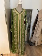 Takchita groen/zilver Kaftan Fes, Kleding | Dames, Gelegenheidskleding, Maat 38/40 (M), Overige typen, Ophalen of Verzenden, Zo goed als nieuw