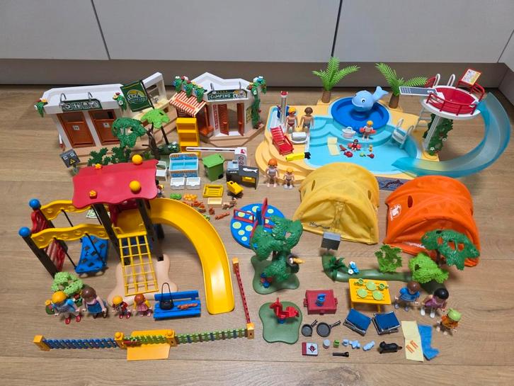 Playmobil camping, zwembad, speeltuin en kampeer vakantie, Kinderen en Baby's, Speelgoed | Playmobil, Zo goed als nieuw, Ophalen of Verzenden