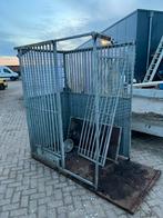 Hondenhok ideaal voor onderdelen, Dieren en Toebehoren, Hondenhokken, Ophalen of Verzenden, Zo goed als nieuw, 110 cm of meer