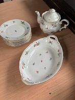 Lot porselein 10 bordjes  schaal  thee, Ophalen of Verzenden