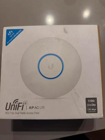 Nieuwe Wifi Versterker - Ongebruikt in Doos beschikbaar voor biedingen