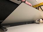 Ahrend vergadertafel 240 (L) x 120 cm (B) x 75 cm (H) € 45, Ophalen, In hoogte verstelbaar, Zo goed als nieuw