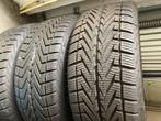 Vredestein winterbanden 17 inch – Zo goed als nieuw, Auto-onderdelen, Banden en Velgen, Ophalen, Gebruikt, 255 mm, 17 inch