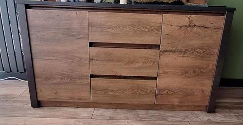 Kast, Huis en Inrichting, Kasten | Dressoirs, Zo goed als nieuw, 100 tot 150 cm, 25 tot 50 cm, Ophalen
