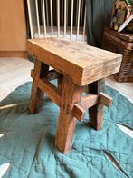 Houten Krukje - Rustiek & Charmant, Ophalen, Gebruikt, Hout