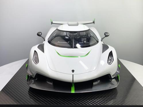 Koenigsegg Jesko 7362 Wit 1:8 van FrontiArt Pre-Order, Hobby en Vrije tijd, Modelauto's | 1:5 tot 1:12, Nieuw, Auto, 1:5 t/m 1:8